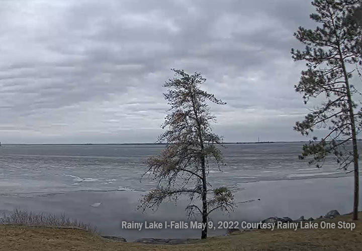 image of Rainy Lake at International Falls MN