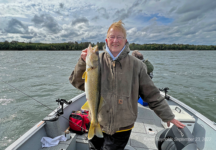 Imitation or Real, Worms Work Walleye Wonders in Open Water - MidWest  Outdoors