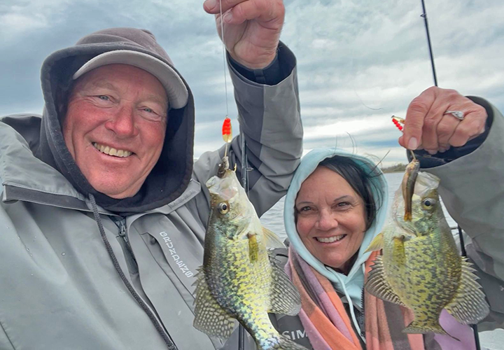 image of Jeff and Susan Sundin crappie fishing