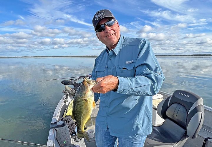 image of Paul Kautza with large bluegill